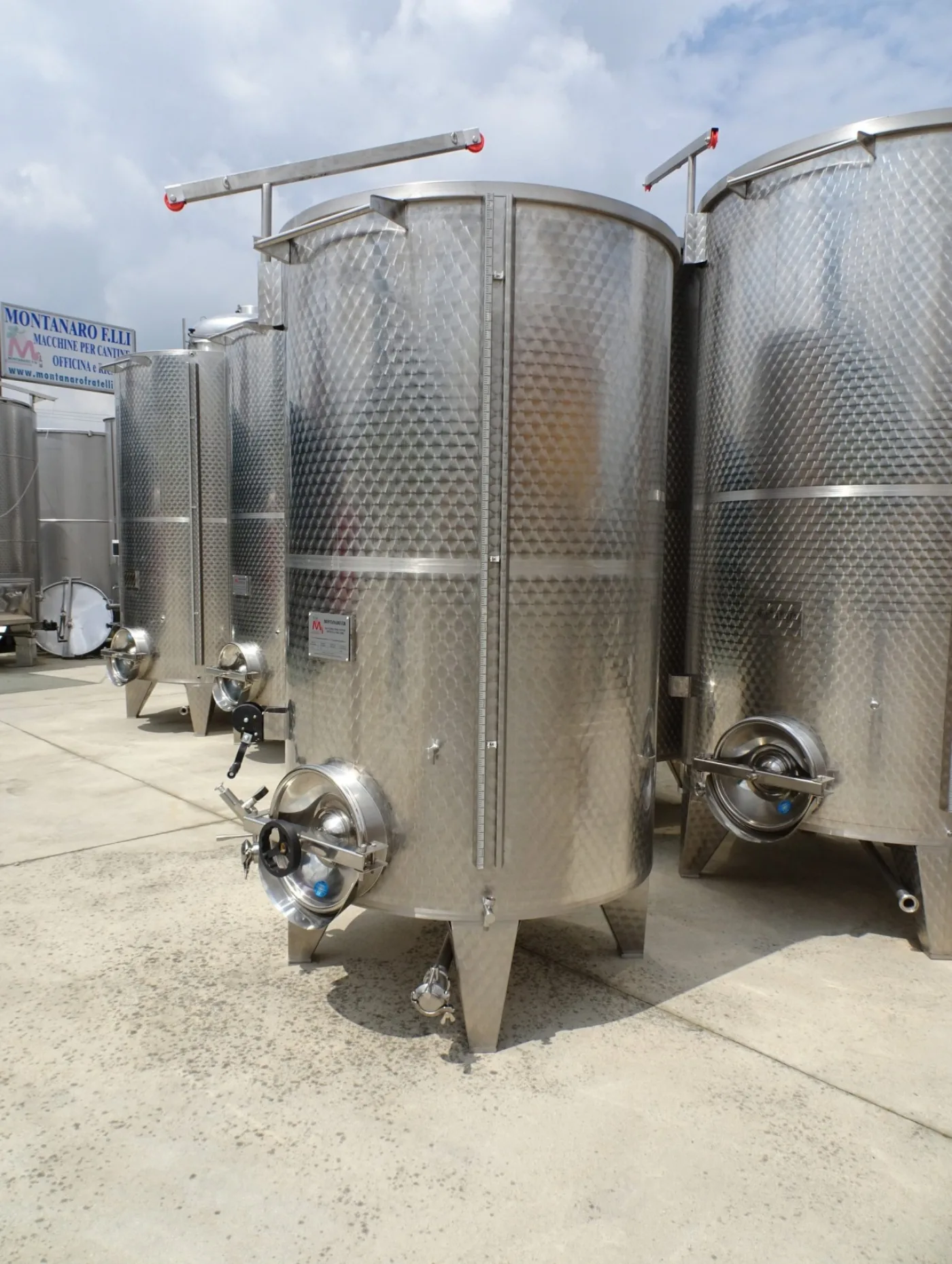 STAINLESS STEEL CAPACITY LITERS 3000 PNEUMATIC FLOATING LID MODEL CONICAL BOTTOM NEW EQUIPMENT - 7