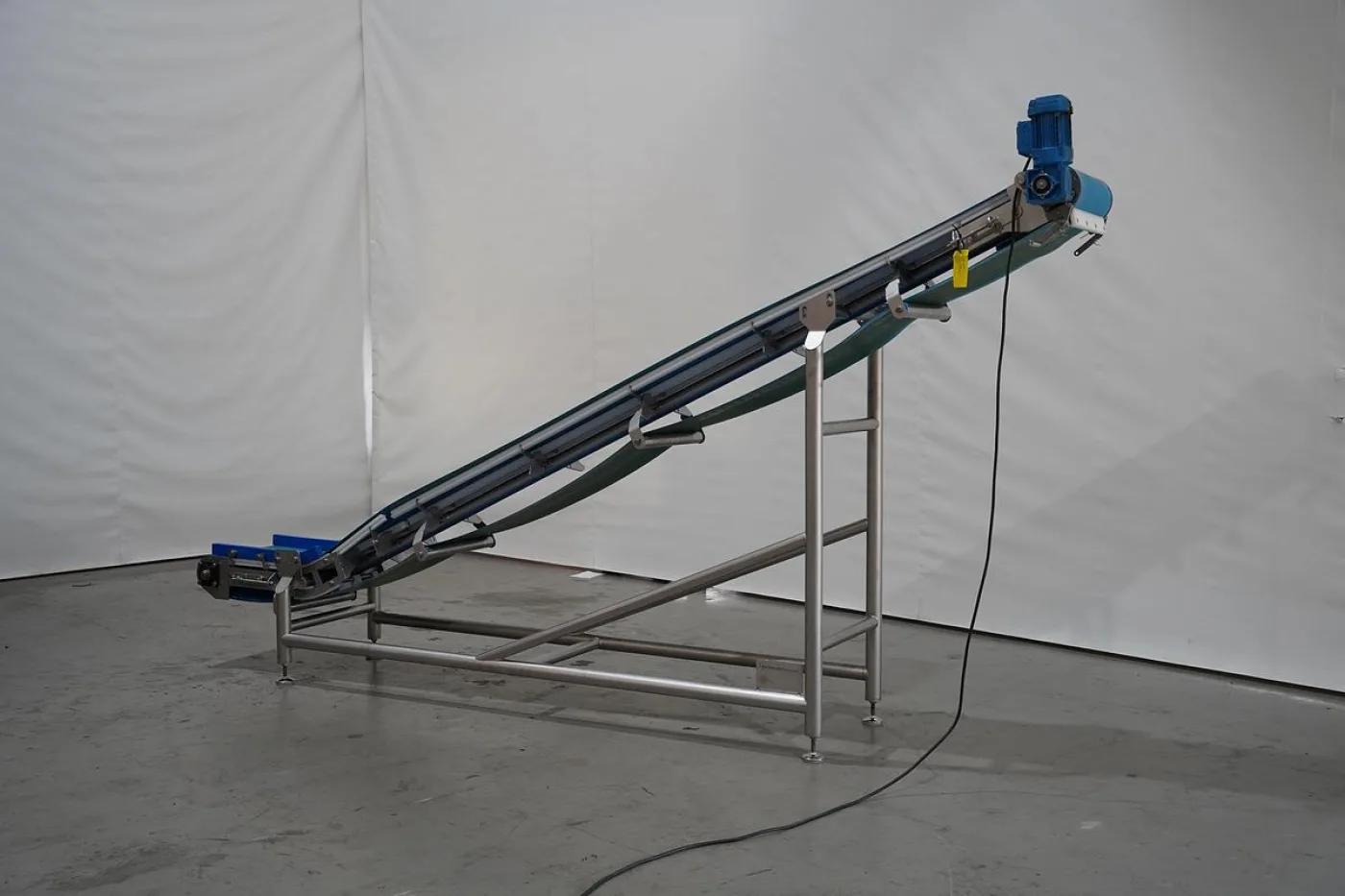 2022 Romonta opvoerband - 1