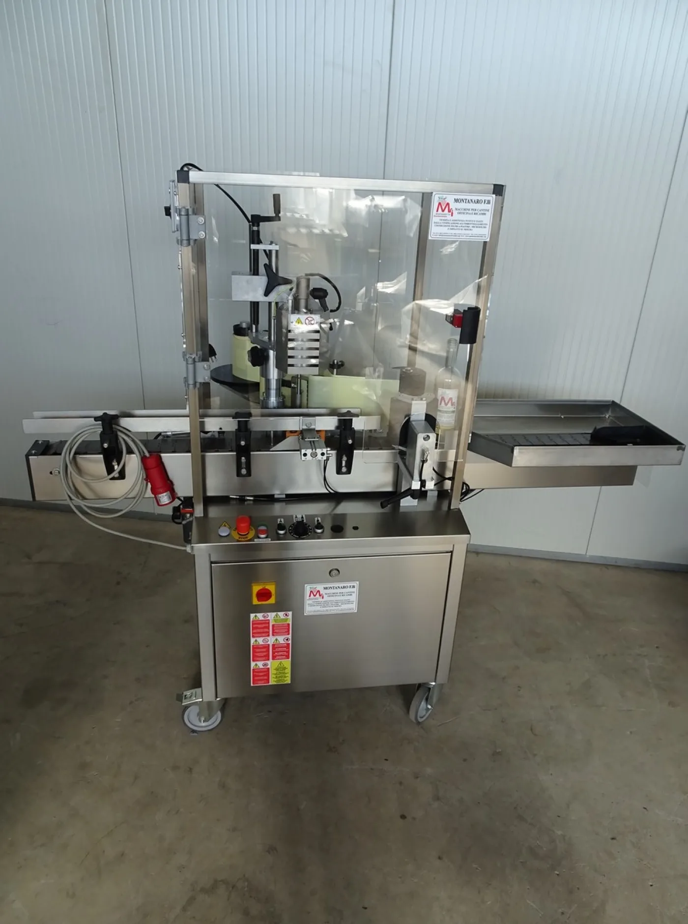 ONE STATION ADHESIVE LABELLING MACHINE FOR LABEL AND BACK ON THE SAME ROLL NEW MACHINE - 5