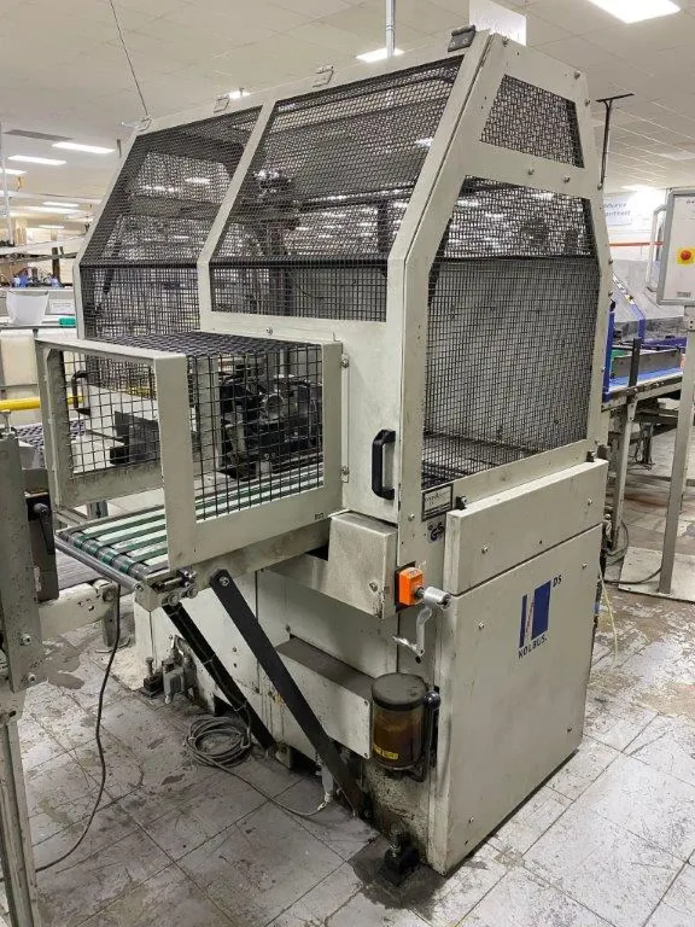Kolbus DS 391 stacker - 1