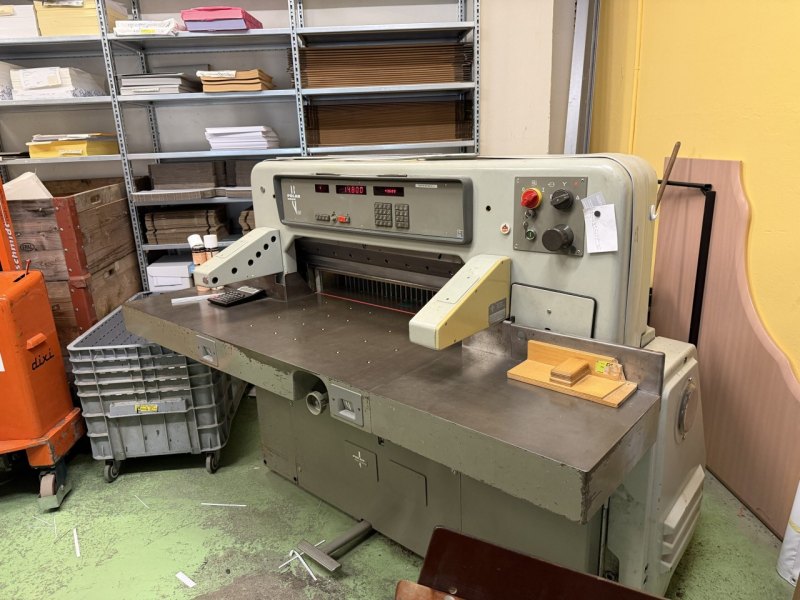 Massicot POLAR 92 EM