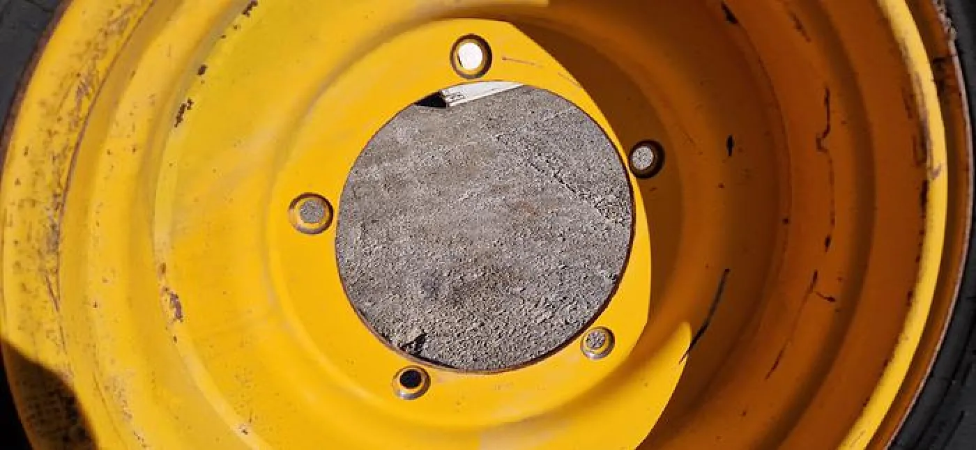 Pirelli 480/70R24 Reifen - 3