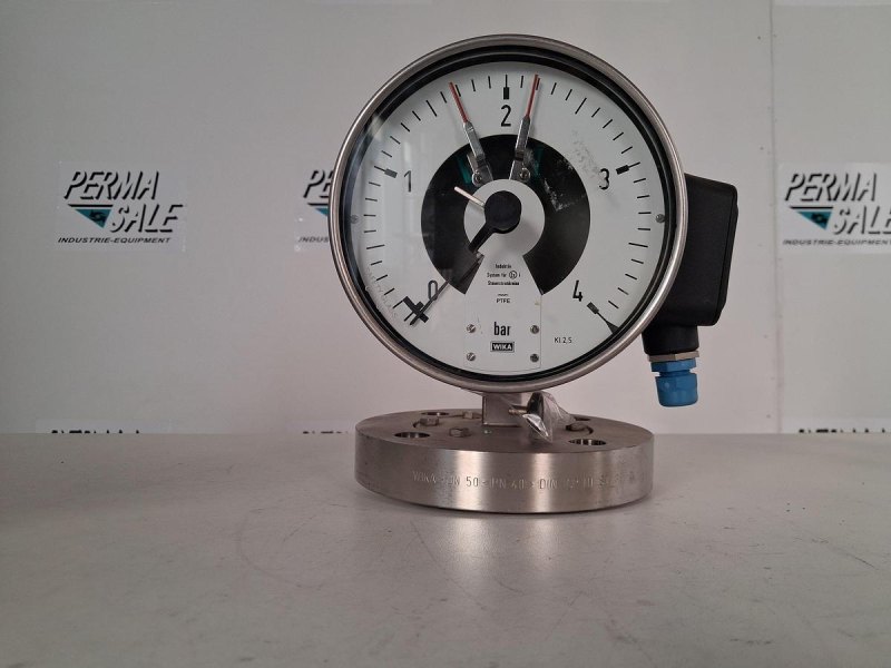 WIKA NG 160 Kontaktmanometer 0–4 bar DN 50