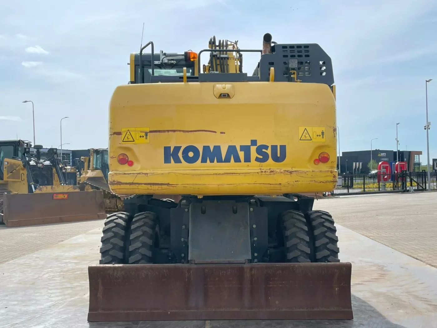 Komatsu PW180-11 - 4