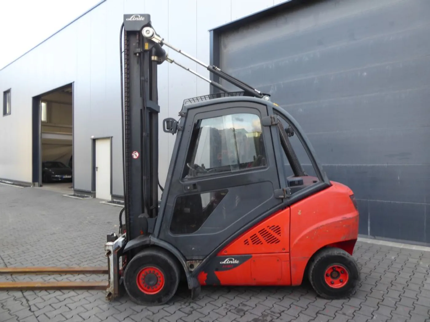 Linde H30D-02 - 5
