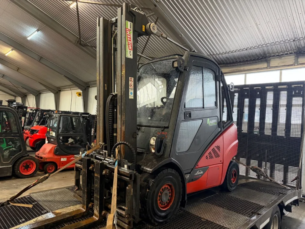 Linde H30T-02