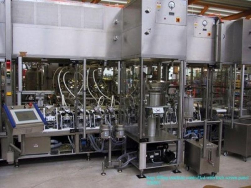 BAUSCH+STRÖBEL – Linea di completa di riempimento sacche IV