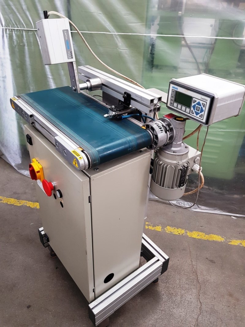 NASTRO A TAPPETO MOTORIZZATO CON SISTEMA DI CONTROLLO – ARGUS – MOD. LAETUS COCAM