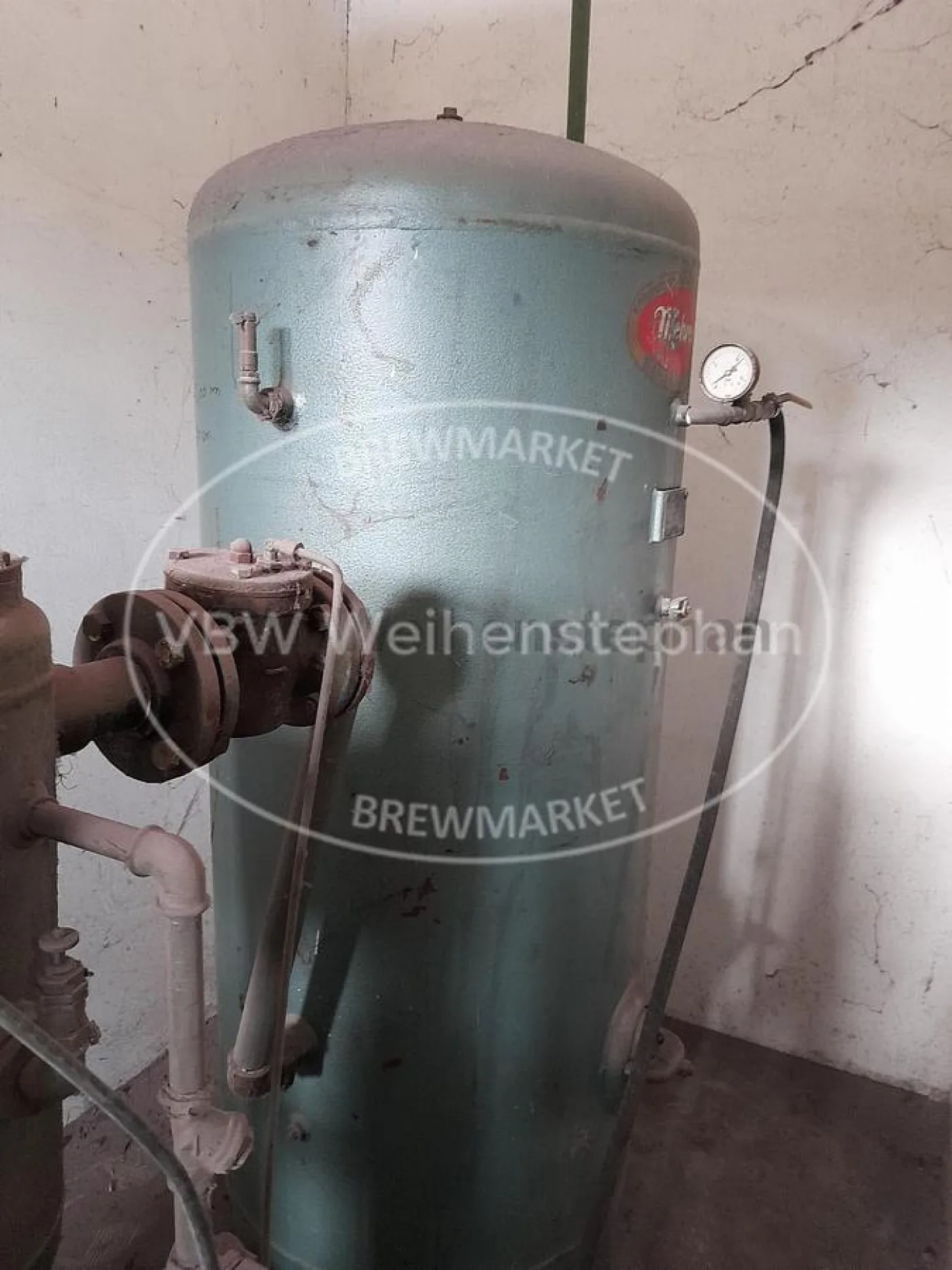 Air compressor - 4