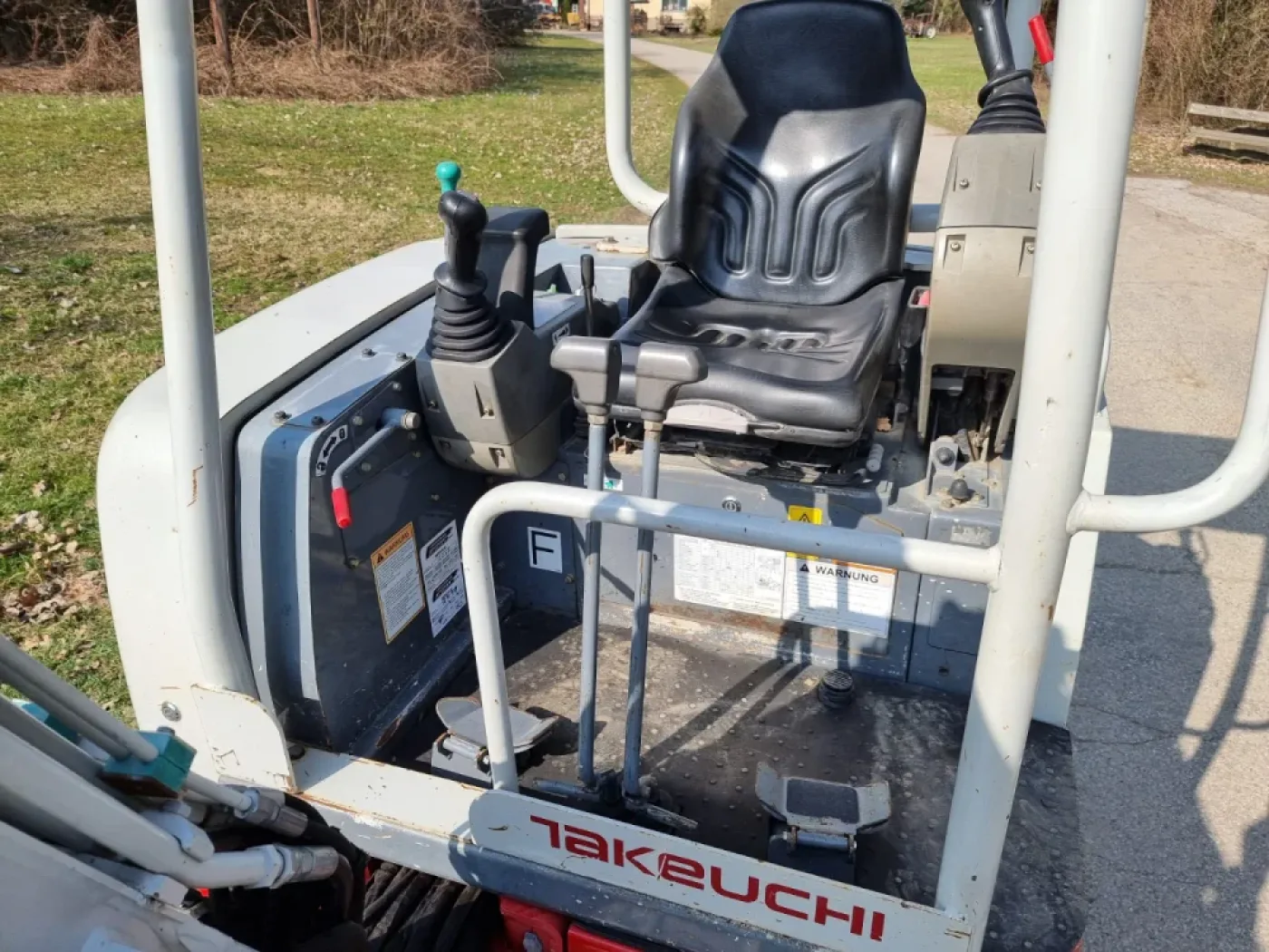Takeuchi - TB 23 R - 6