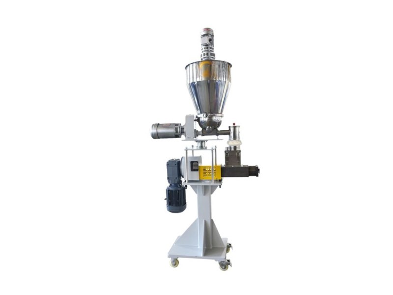 Side feeder