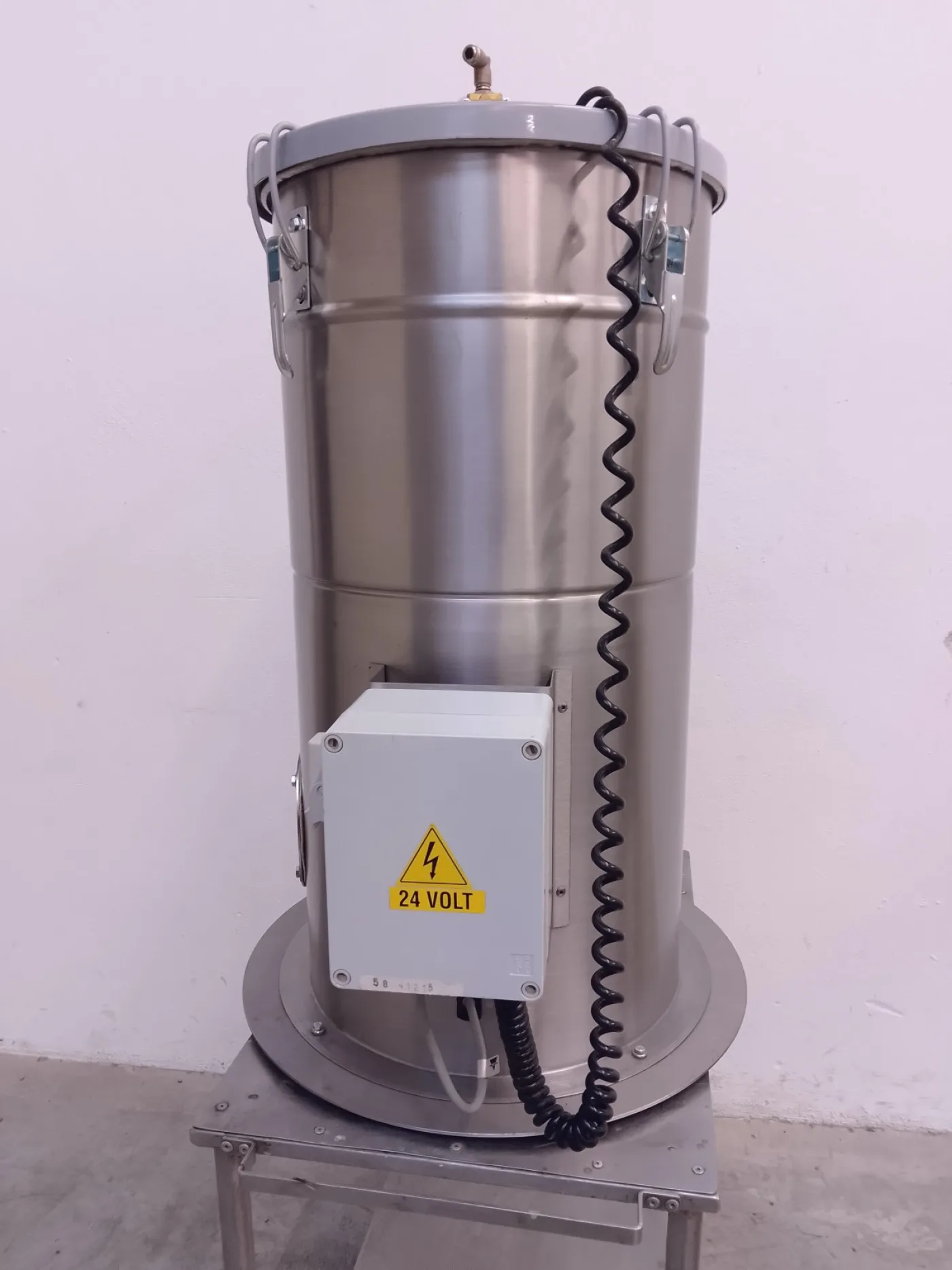 ASPIRATORE INDUSTRIALE PER POLVERI – NILFISK - 4
