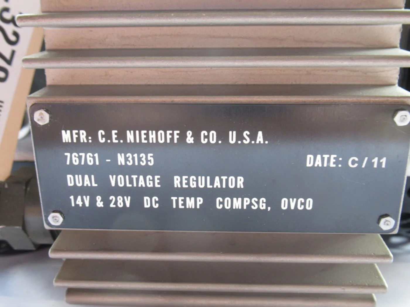 Dynamo 100 Amp 14/24V Duo voltage regelaar - 3