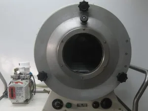 Heraeus RVT360 Vacuum-oven met Pheiffer Vacuumpomp