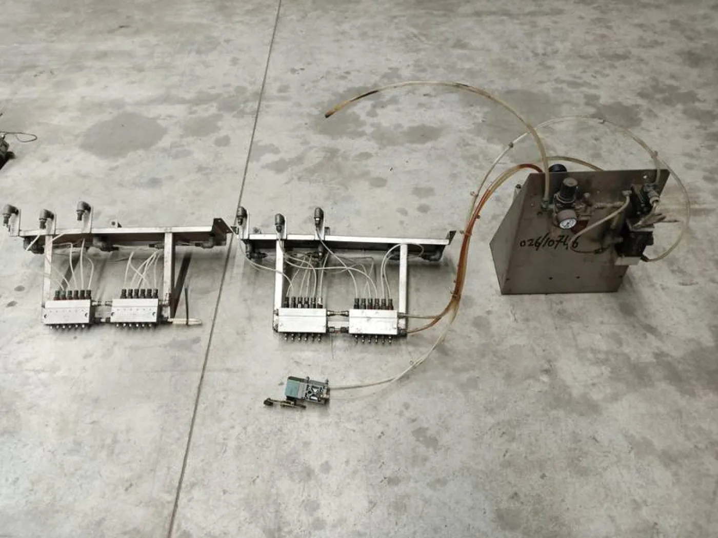 Automatic lubrication unit - 4