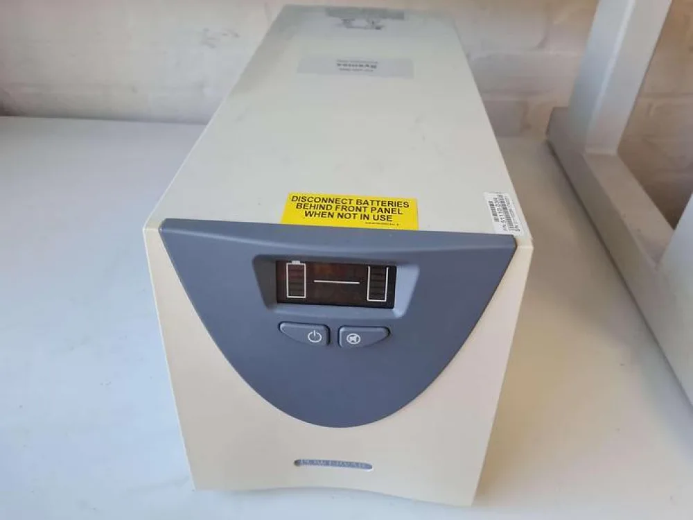 Powervar ABCE422-22 UPS Uninteruptable power supply