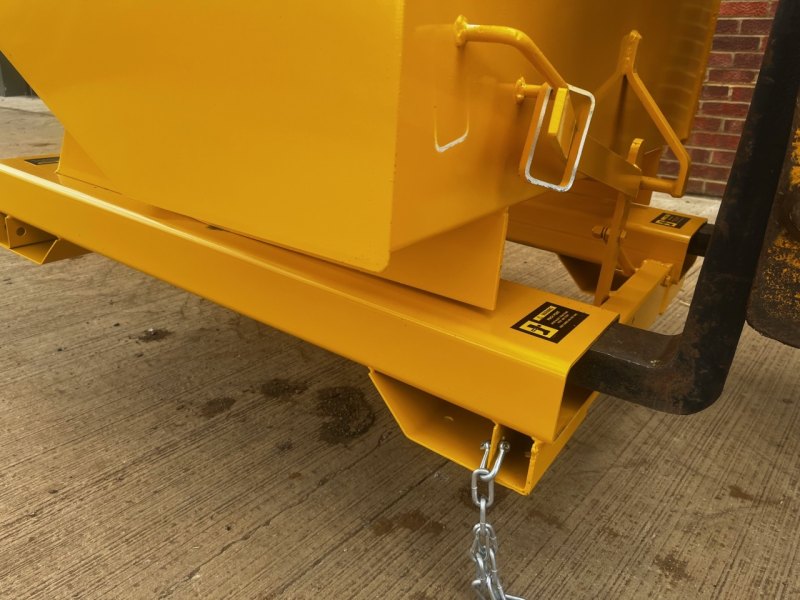 Suton Tipping Forklift Skip