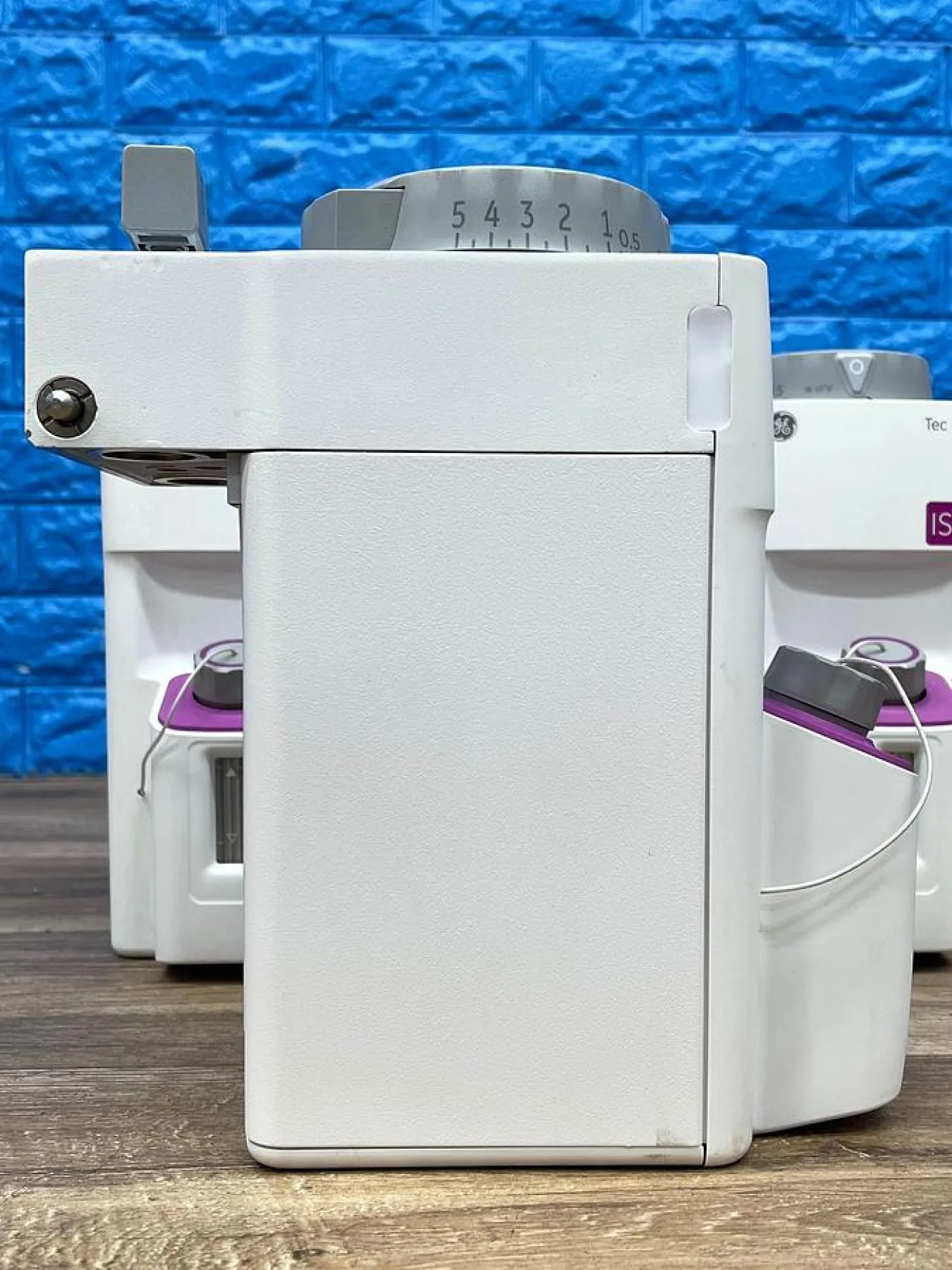 GE Datex-Ohmeda TEC 850 Isoflurane REF: 1177-9850-ISO - 4