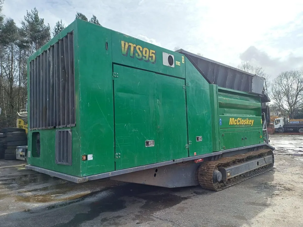 2021 McCloskey VTS95 Twin-shaft Shredder
