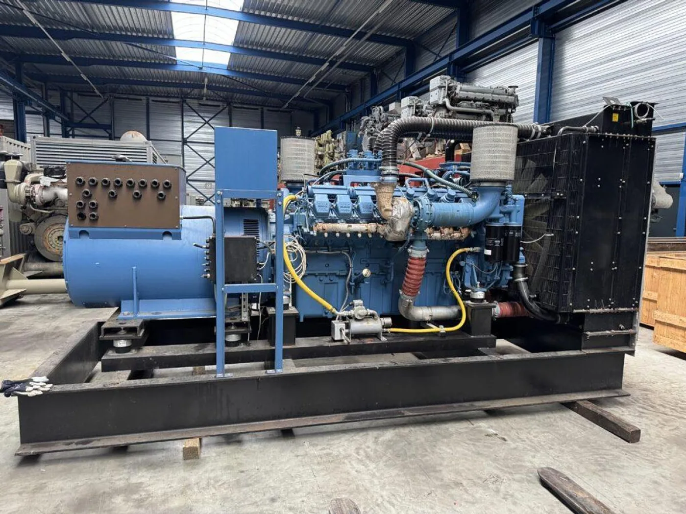 MTU 16V-2000 / MARELLI DIESEL GEN. SET 870 KVA - 3