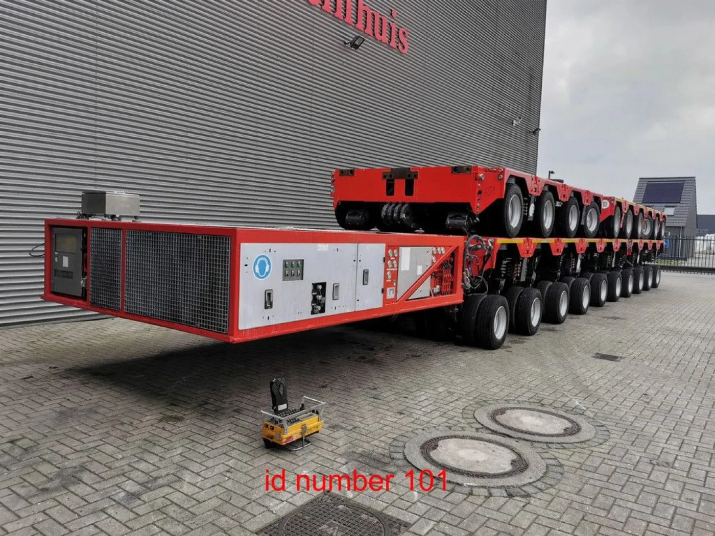 SCHEUERLE SPMT 3000 20 x 40 TONS AXLES! - 2