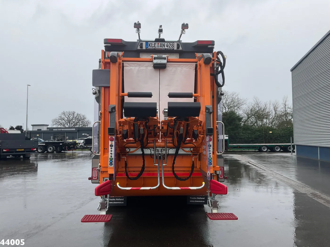 MAN TGS 26.330 Zoeller 23m³ - 8