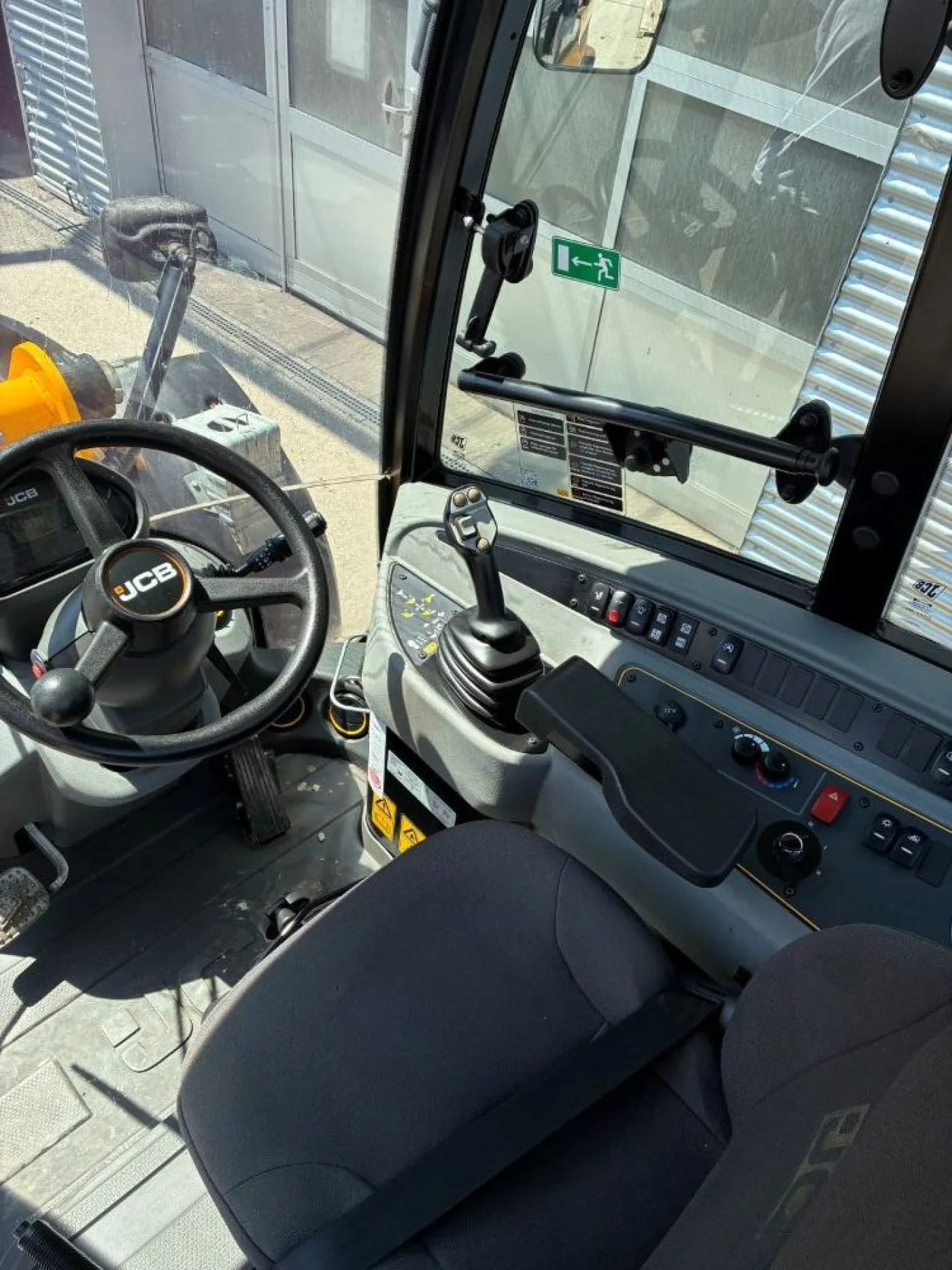 Frontstapler JCB 409 Kompaktradlader (2023) - 3