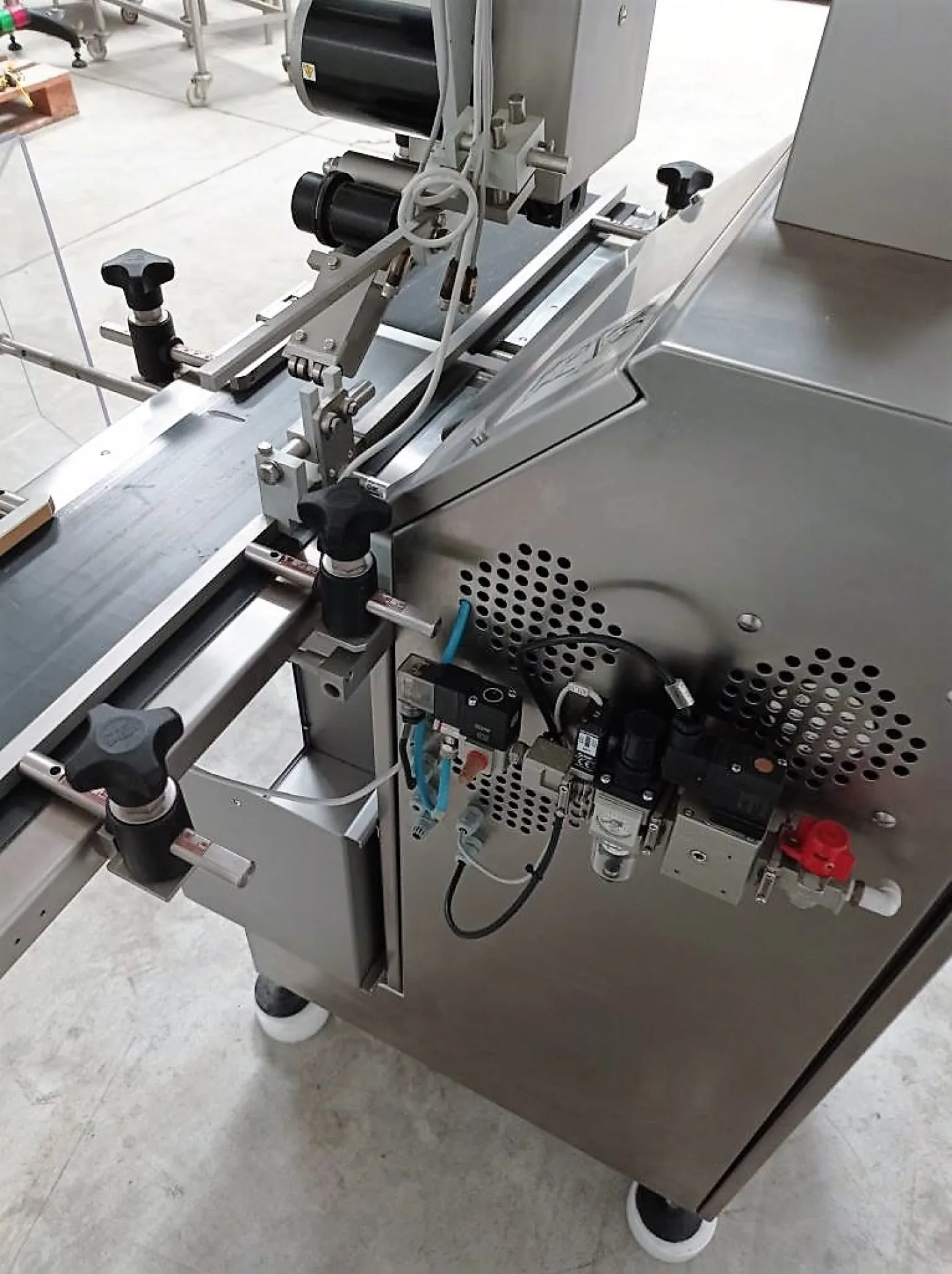 ETICHETTATRICE – NERI – MOD. SL 300 V - 8