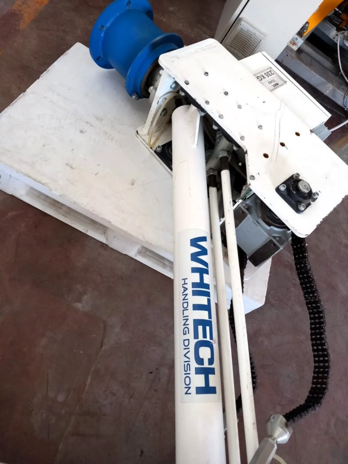 MANIPOLATORE ELETTRICO – WHITECH – MOD. ARMTECH 250 - 2