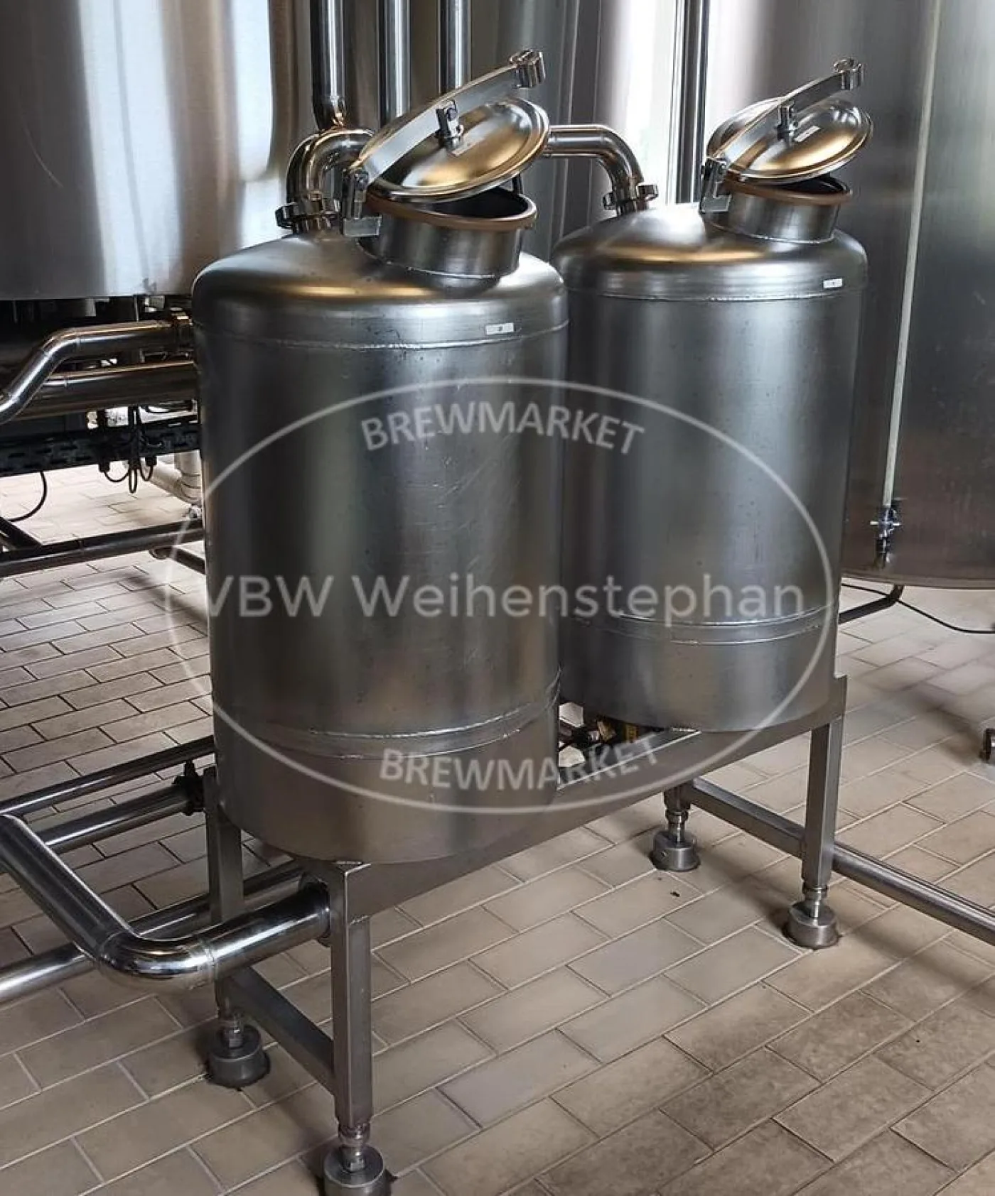 Hop dosing tanks - 2