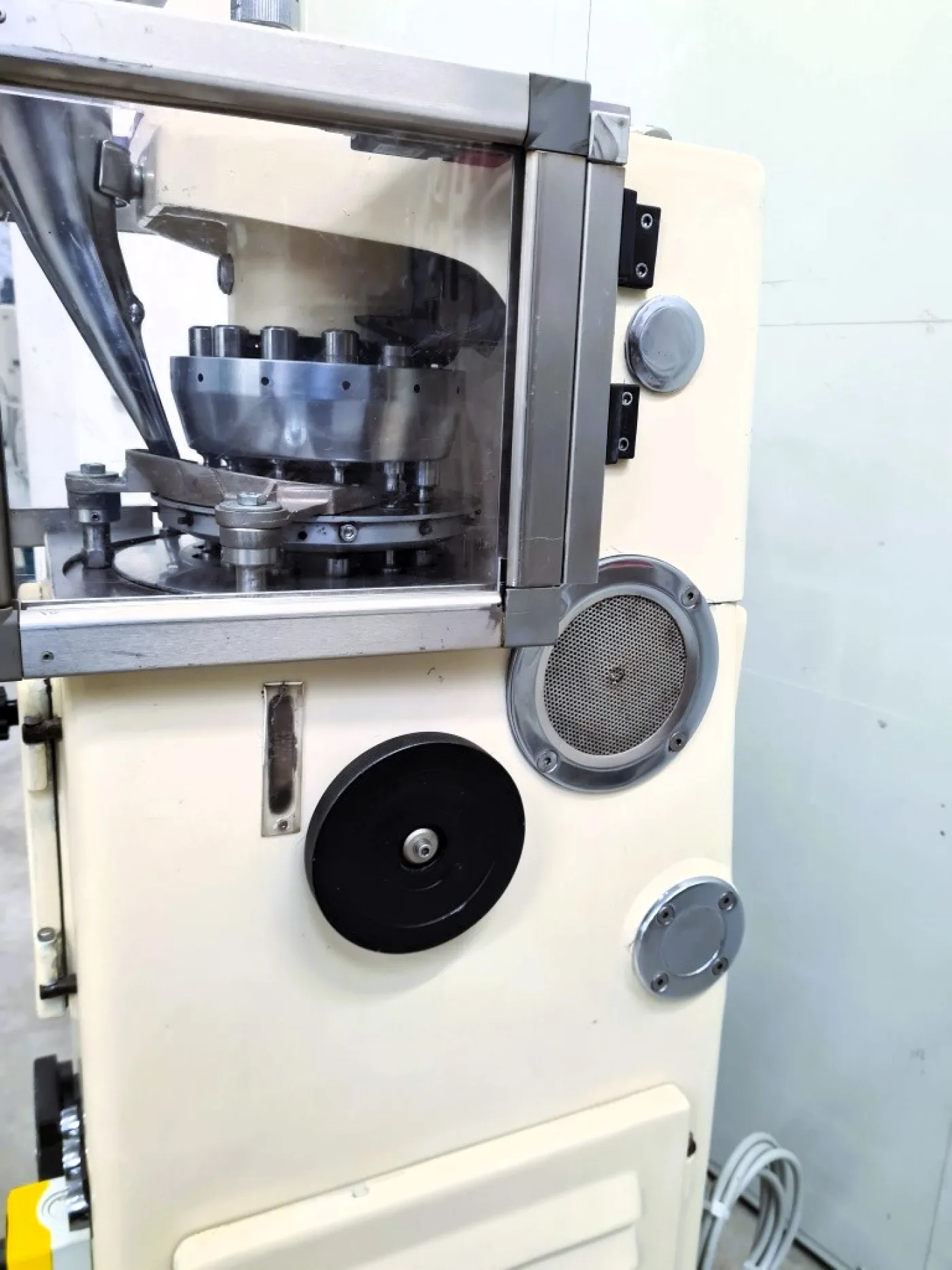 COMPRIMITRICE ROTATIVA – RONCHI (COD. PH-PR-COM-60)* - 3