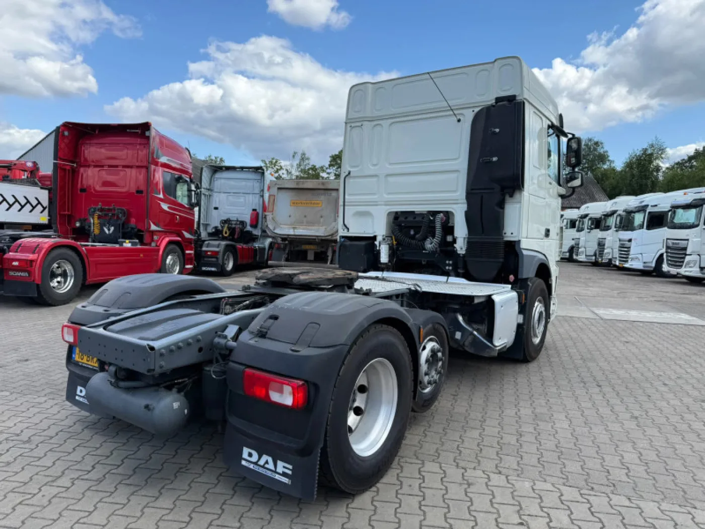 DAF XF 480 6X2 FTP Space Cab Midlift Stand-alone A/C Alcoa 428,044 km NL Truck - 3