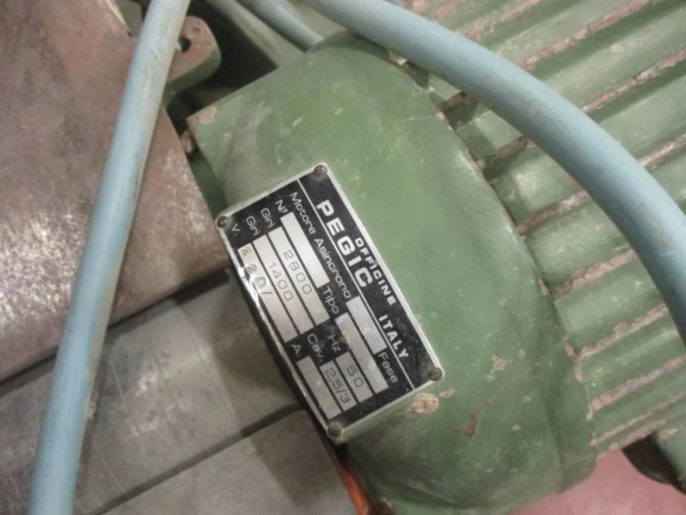 LEVIGATRICE A NASTRO PEGIC CON DISCO ABRASIVO TRIFASE - 2