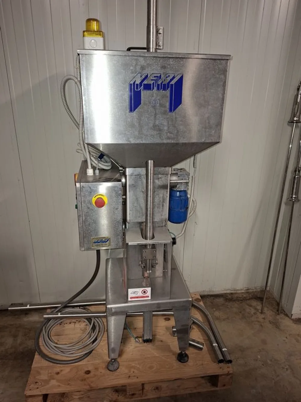 FEEDER BRAND NERI FOR NATURAL CORKS, SECOND-HAND MACHINE