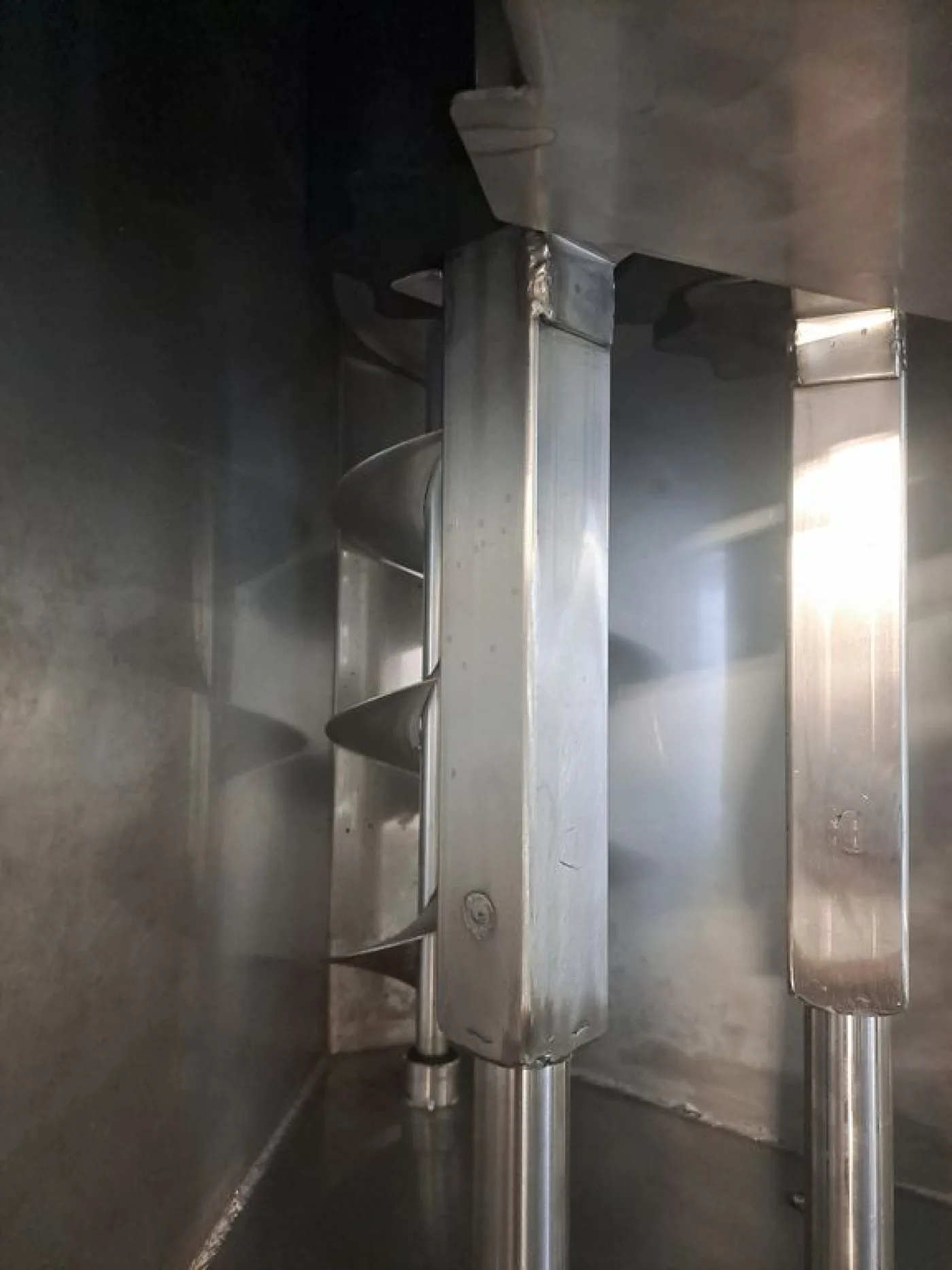 DESTEMMER CRUSHER ENOVENETA WITH INTERNAL RUBBER ROLLERS, SECOND-HAND MACHINE - 3