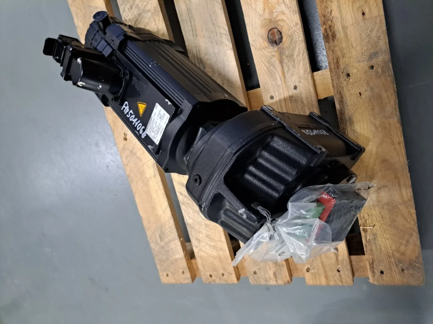 SEW Eurodrive Servo-Getriebemotor FA47B CM90S/BR/TF/AS1H/SB50 - 3