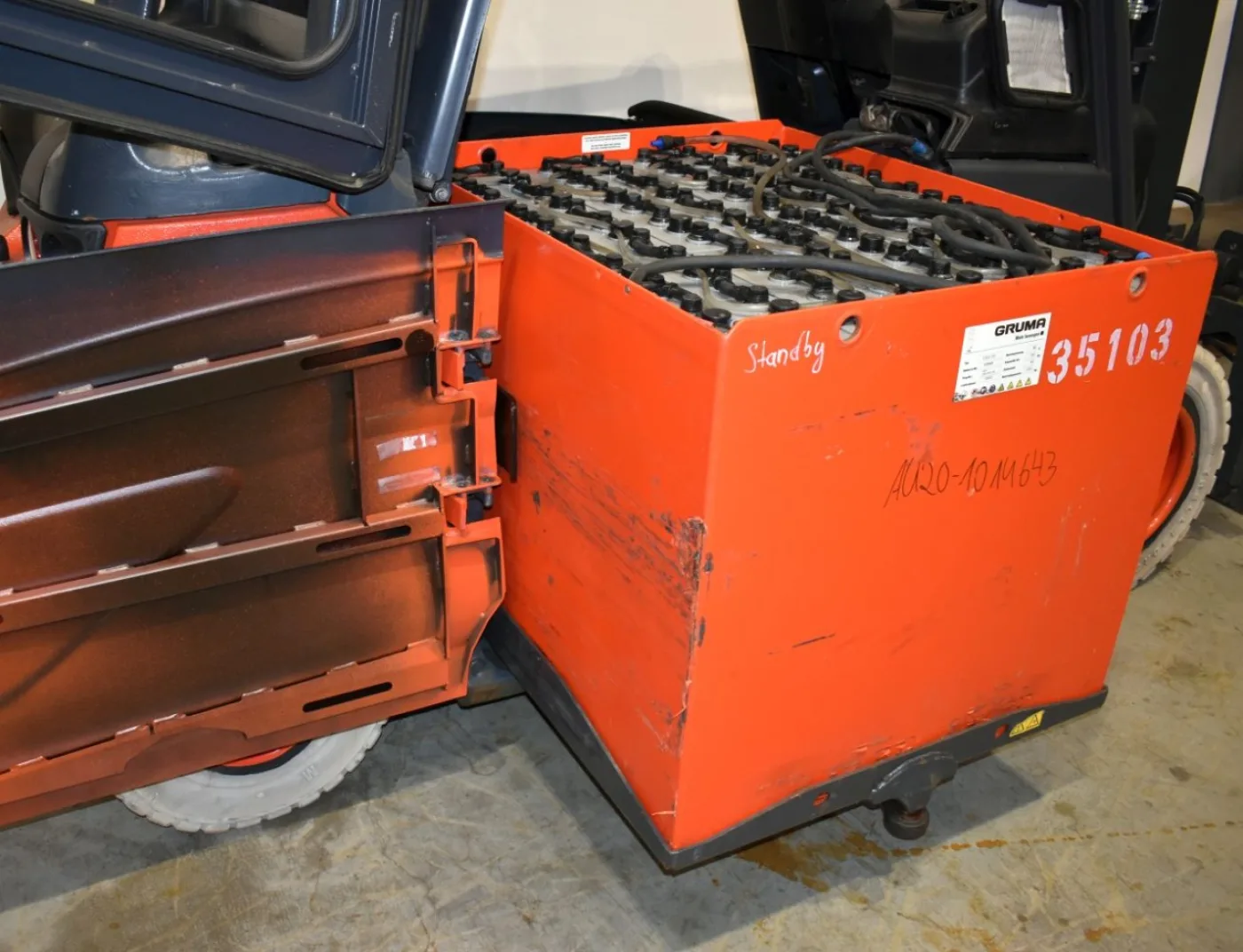 Frontstapler Linde E 35/600 H 388 (2022) - 6