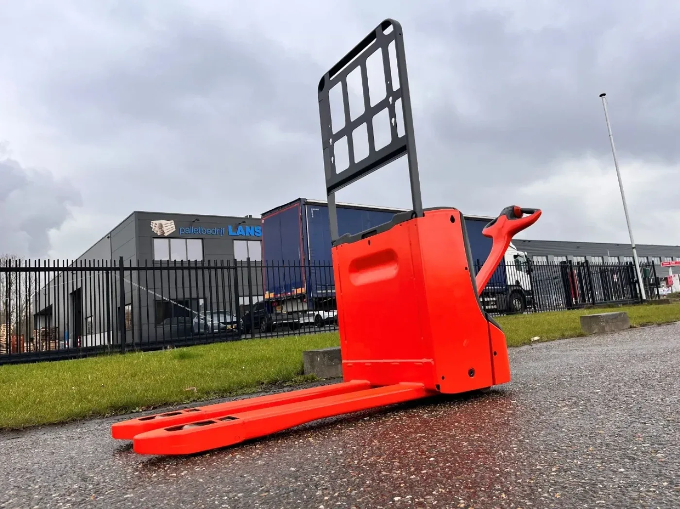 Linde T18 - 5