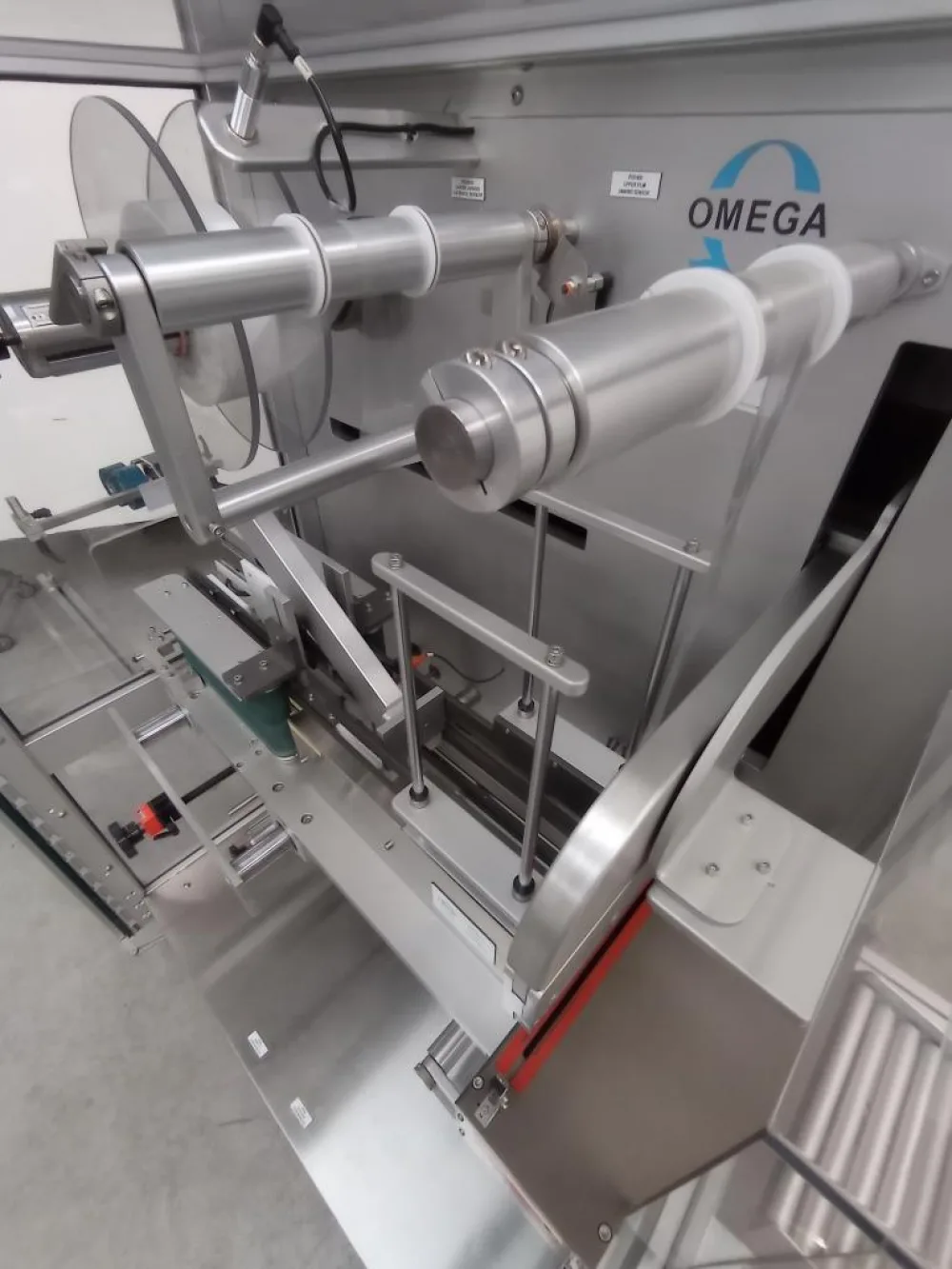 FASCETTATRICE – OMEGA – MOD. QILSL330VS