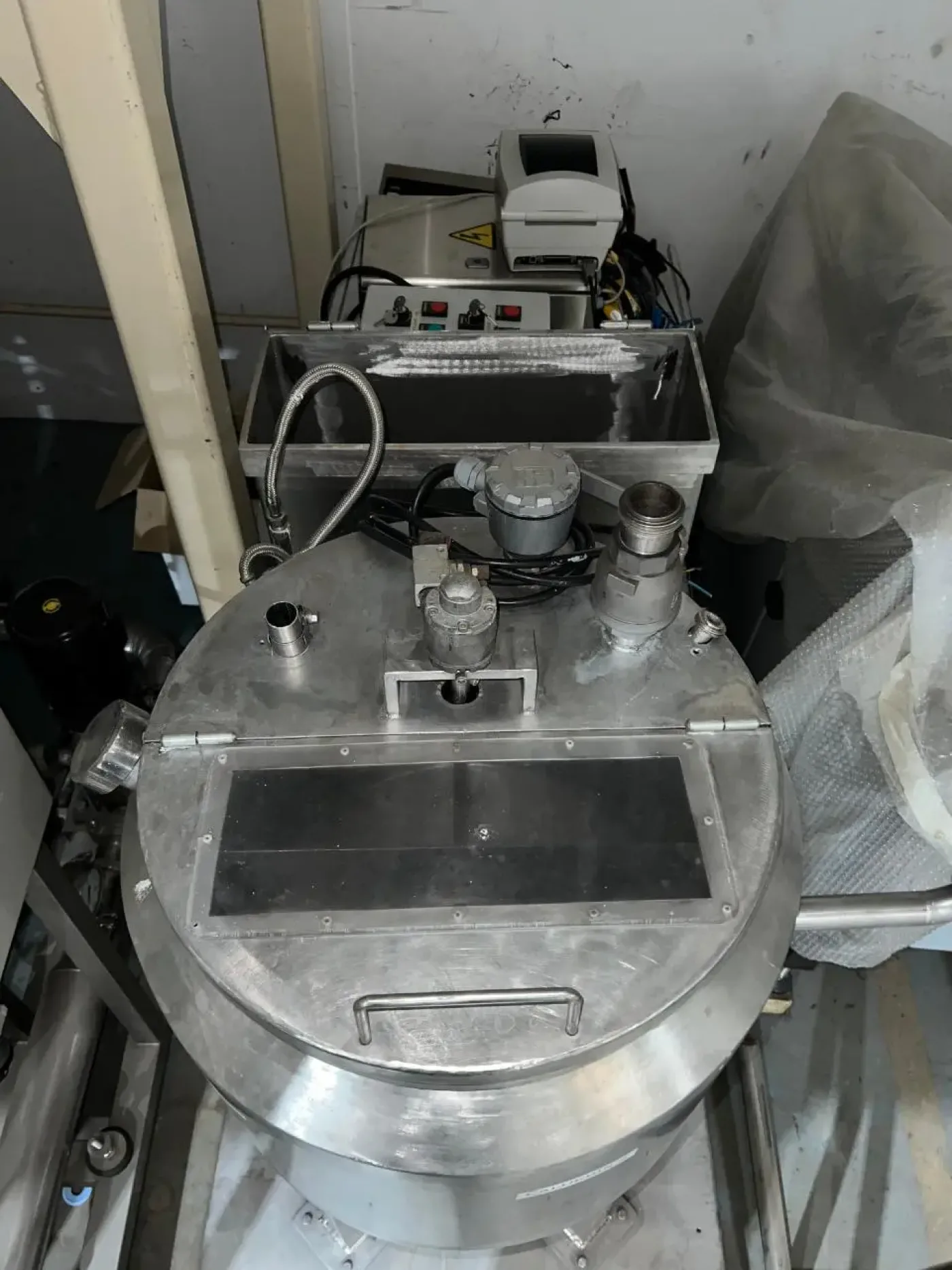 STAINLESS STEEL TANK - 4