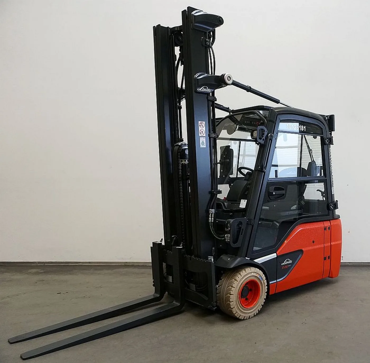 Frontstapler Linde E 20 L EVO 386-02 (2022) - 1
