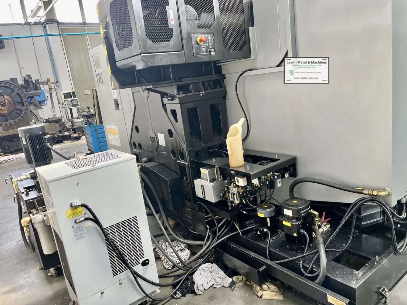 4 AXIS VERTICAL MACHINING CENTER, WELE - AA1565 - Laxmi Metal & Machines, Rohtak - 4