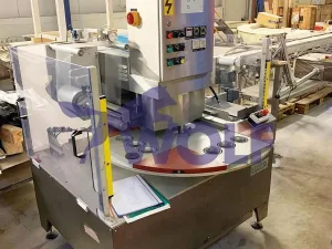 Siegelmaschine ILPRA,Italy Type Foodpack 800 - zum Verschließen von Kunststoffbechern.