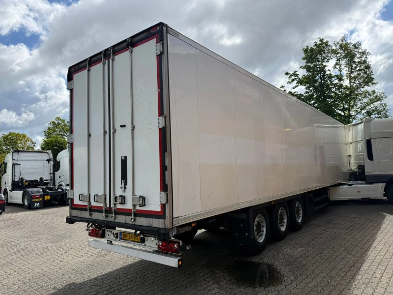 Schmitz Cargobull SKO 24 5x Meatrails Rohrbahnen Meat Carrier Vector 1950MT NL Trailer APK/TÜV 01-08-2026