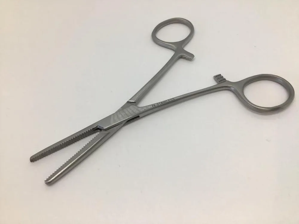 Spencer Wells Forcep Straight 125mm