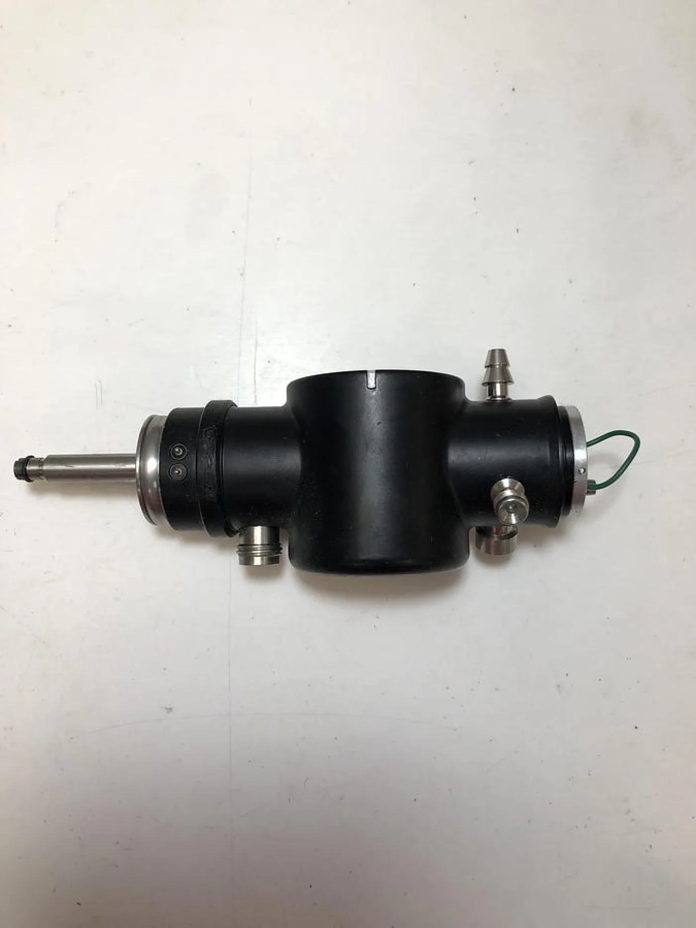 Electrical connector housing for CF 100/200 series - 1