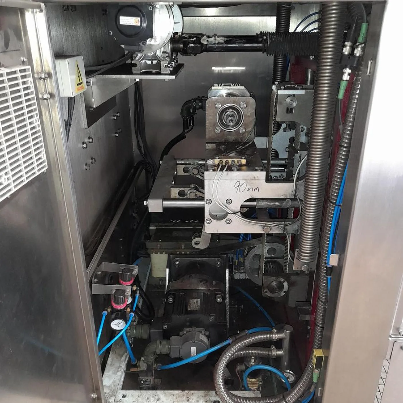 Vertical Form Fill Seal Bagging Machine - 2