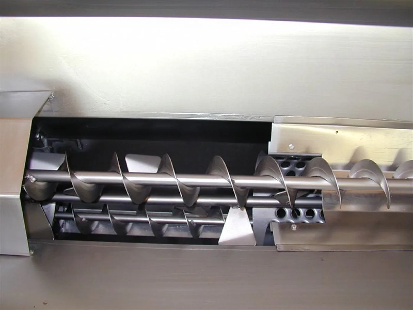 STAINLESS STEEL DESTEMMER MODEL ARNO 15 NEW MACHINE - 5