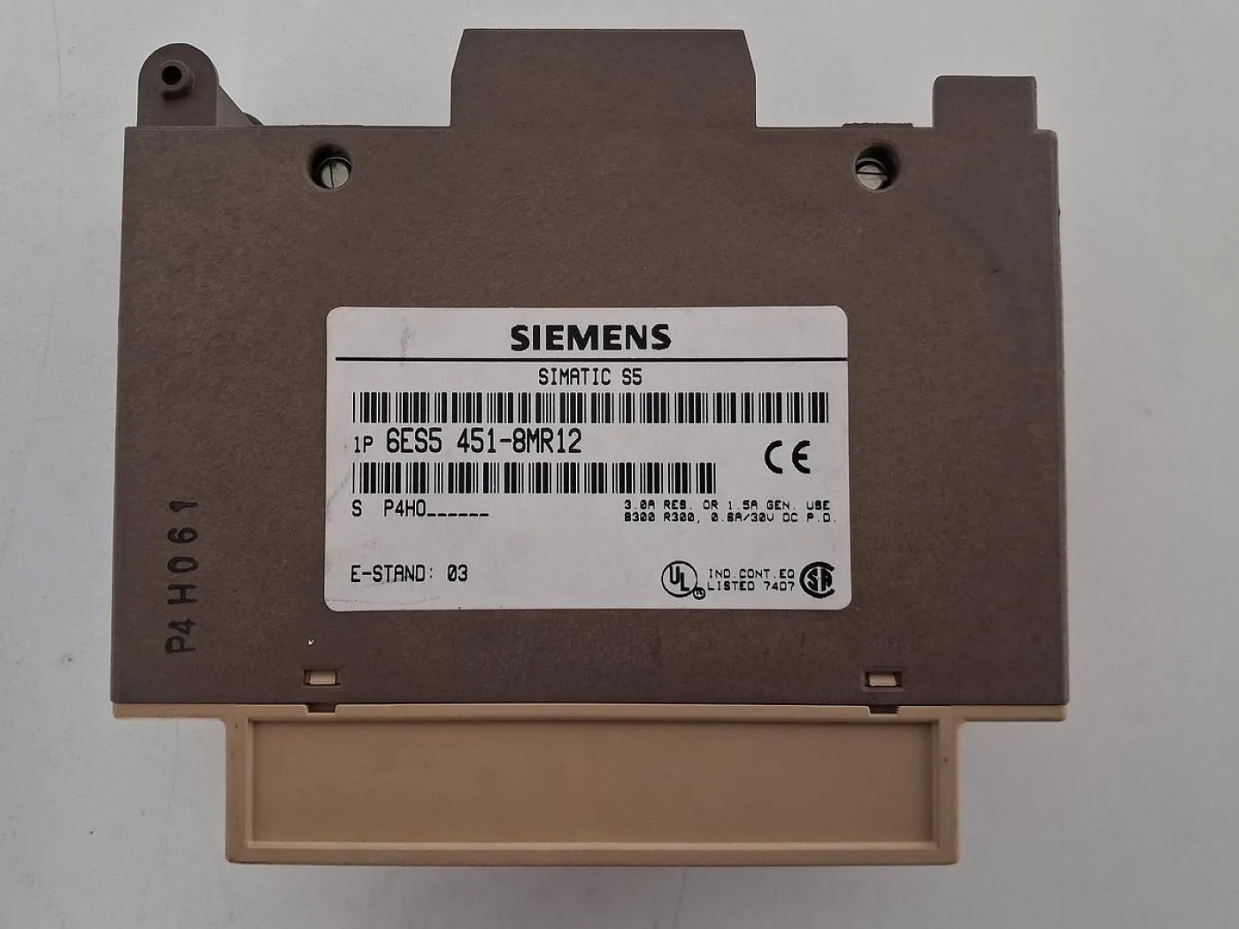 Siemens SIMATIC S5 6ES5 451-0MR12 Digital Output Module - 3