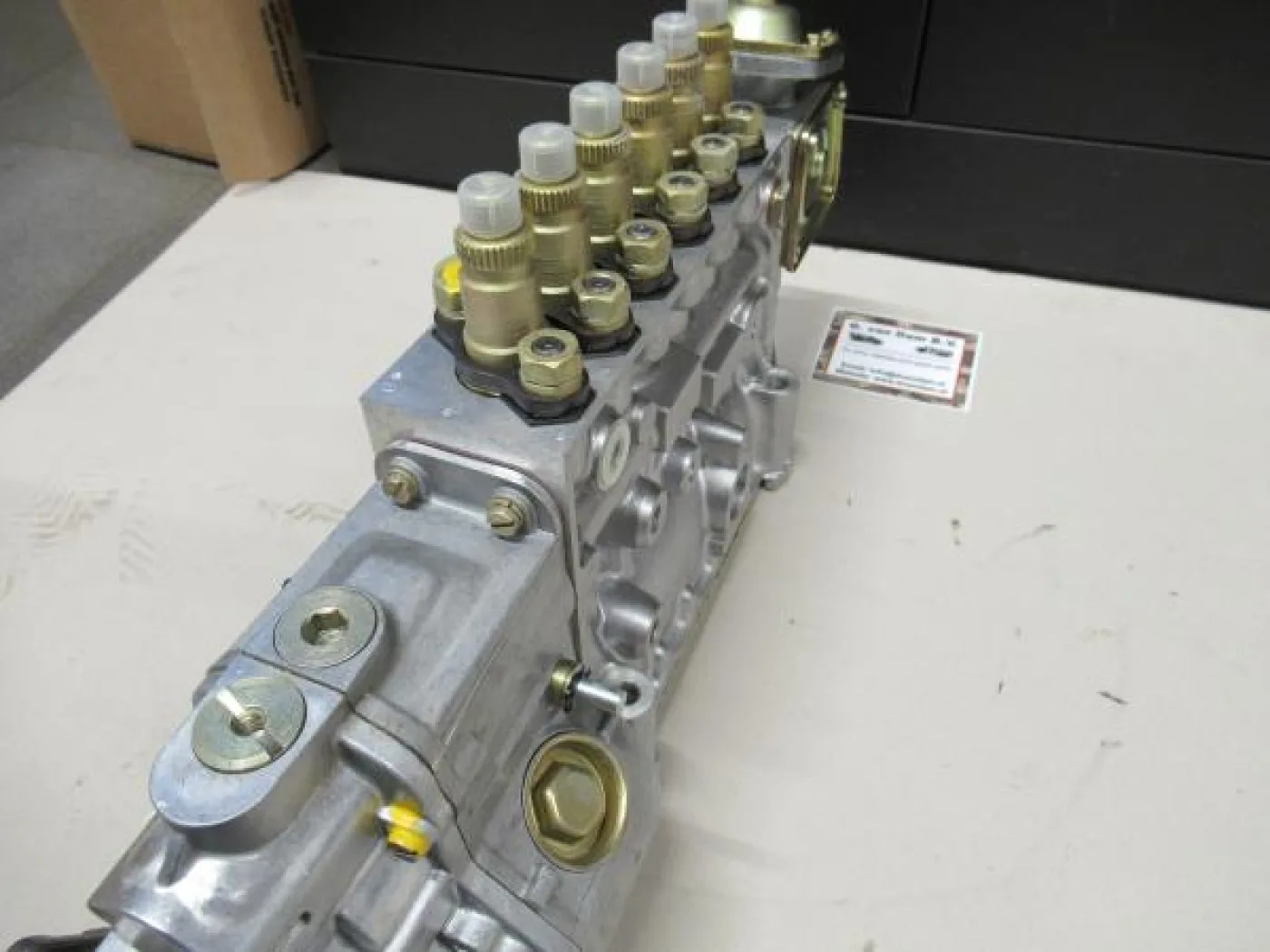 Brandstofpomp Volvo - 7